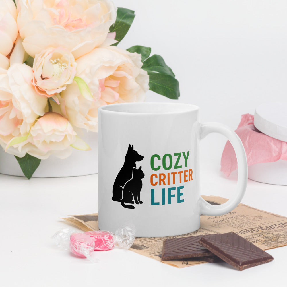 Cozy Critter Life Mug – Bold & Modern Dog & Cat Design