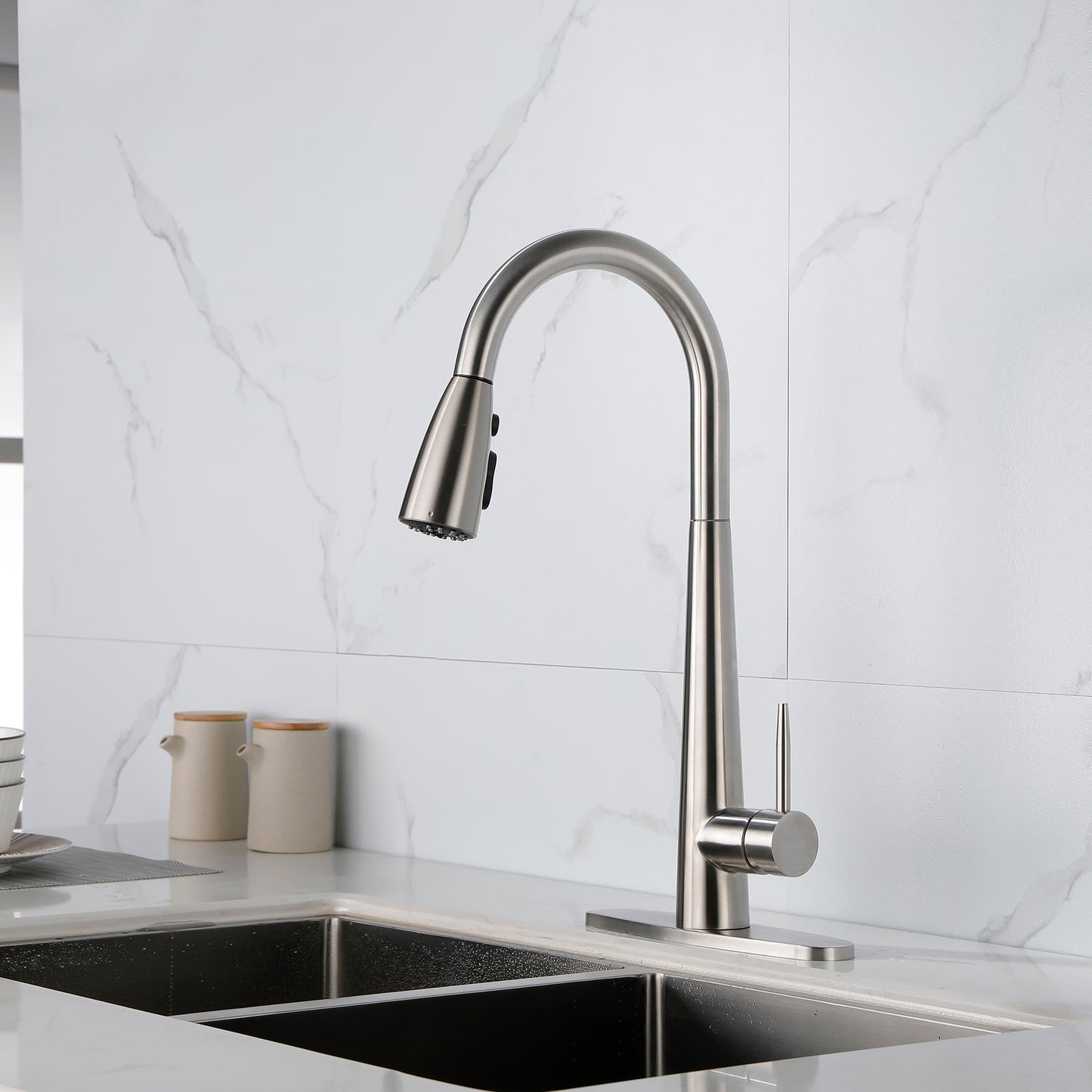 High Curvature Single Handle Kitchen Sink Faucet